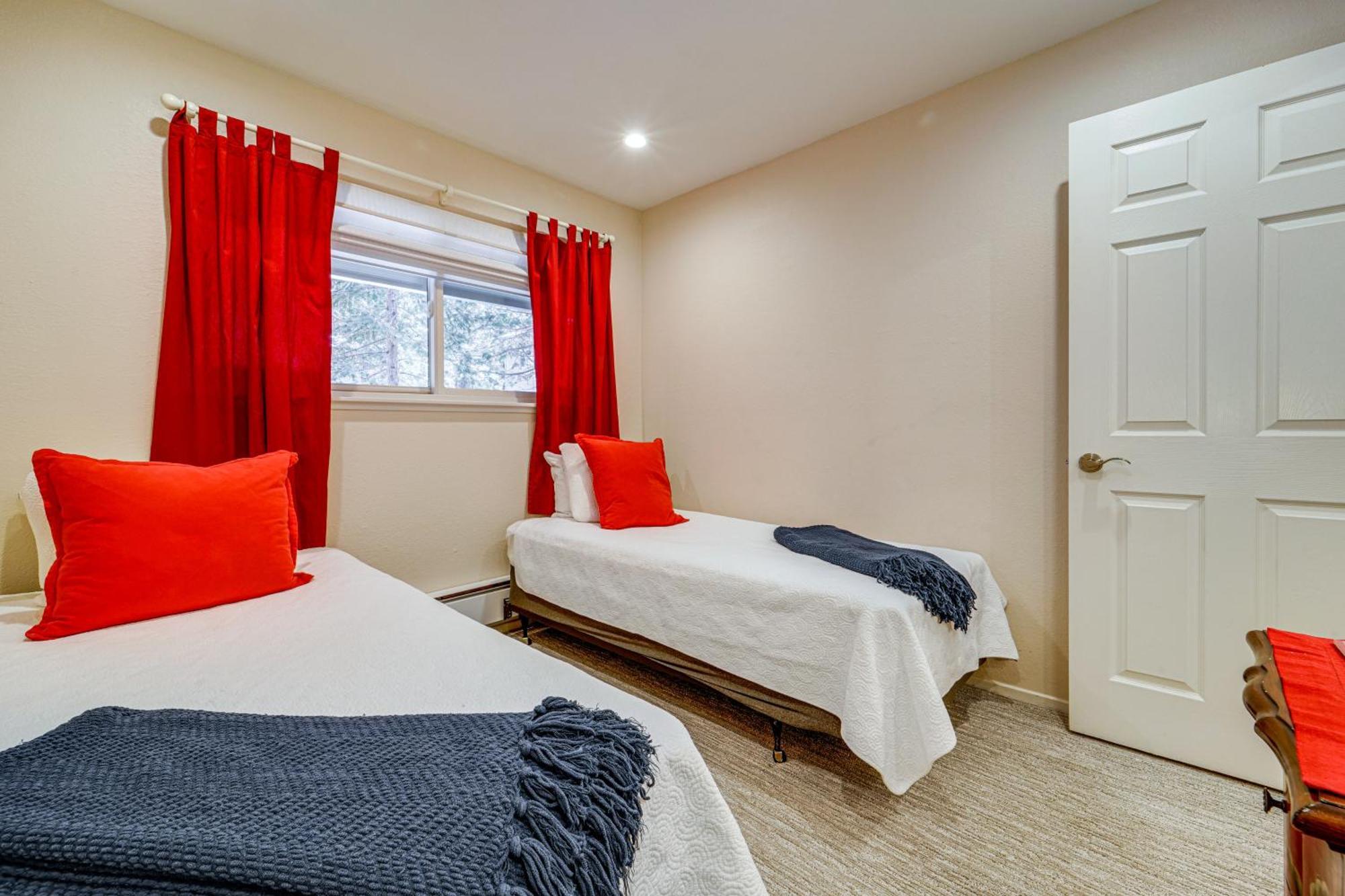 Tahoe Condo About 1 Mi To Diamond Peak Ski Resort! Incline Village Εξωτερικό φωτογραφία